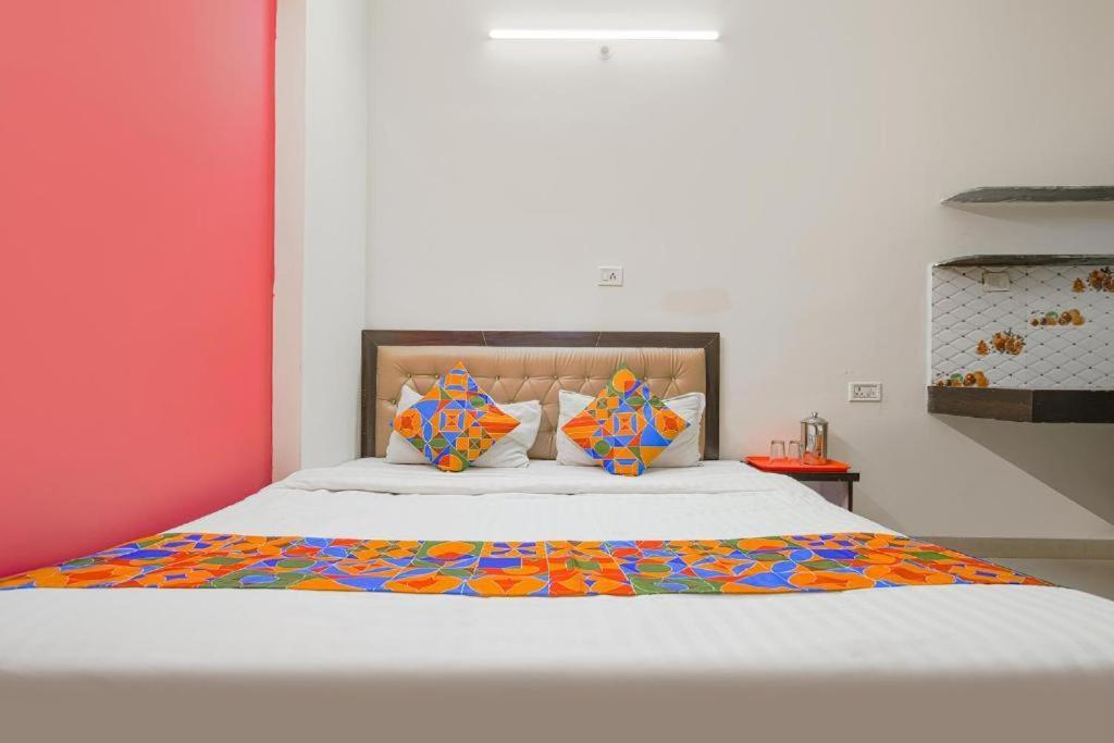 إندور Hotel Royal Palace المظهر الخارجي الصورة